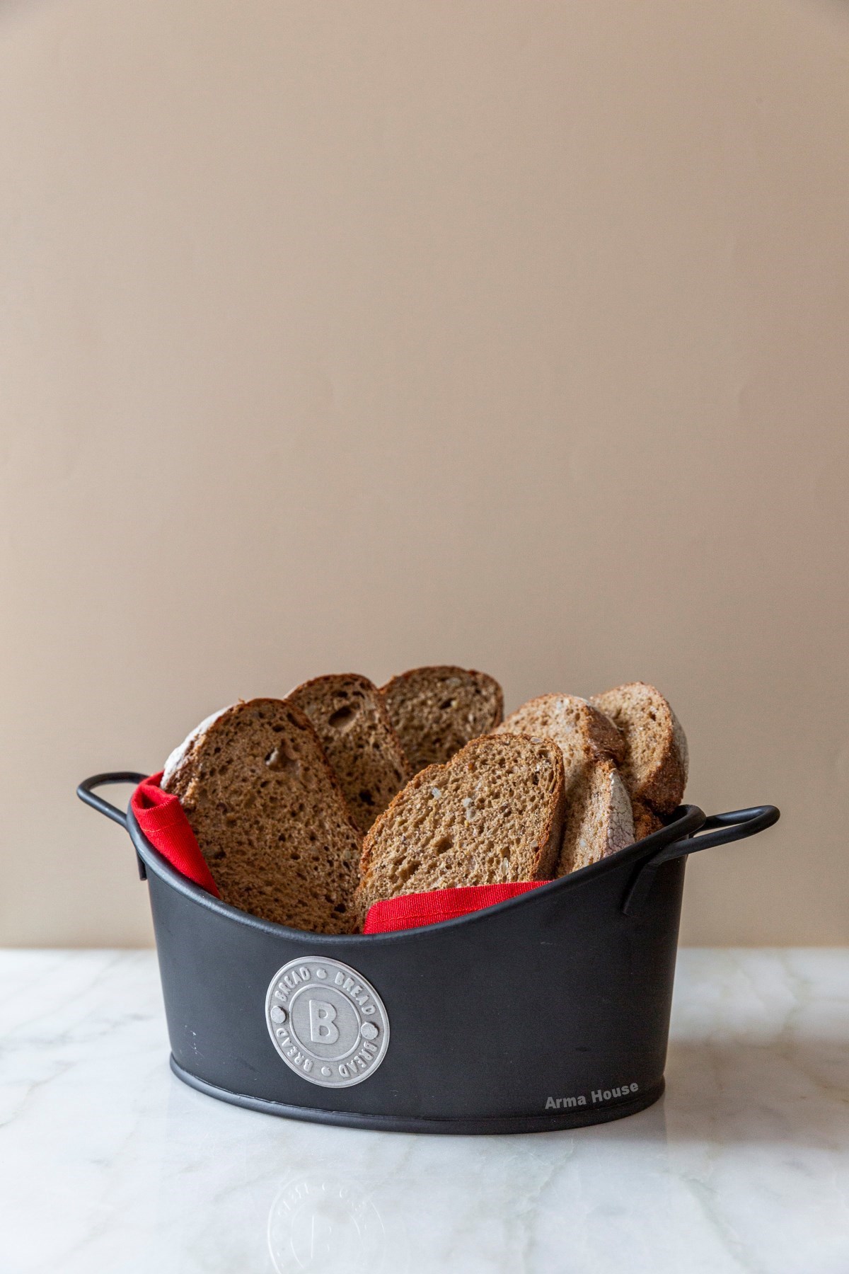 Siyah Country Ekmeklik 23 cm resmi