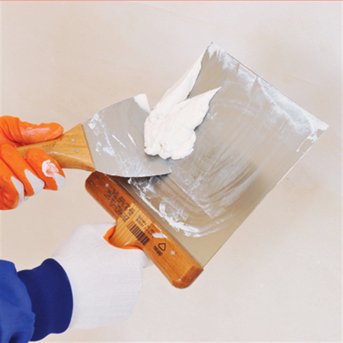 Dekor 242 Macun Küreği Ahşap Saplı Paslanmaz 18cm resmi